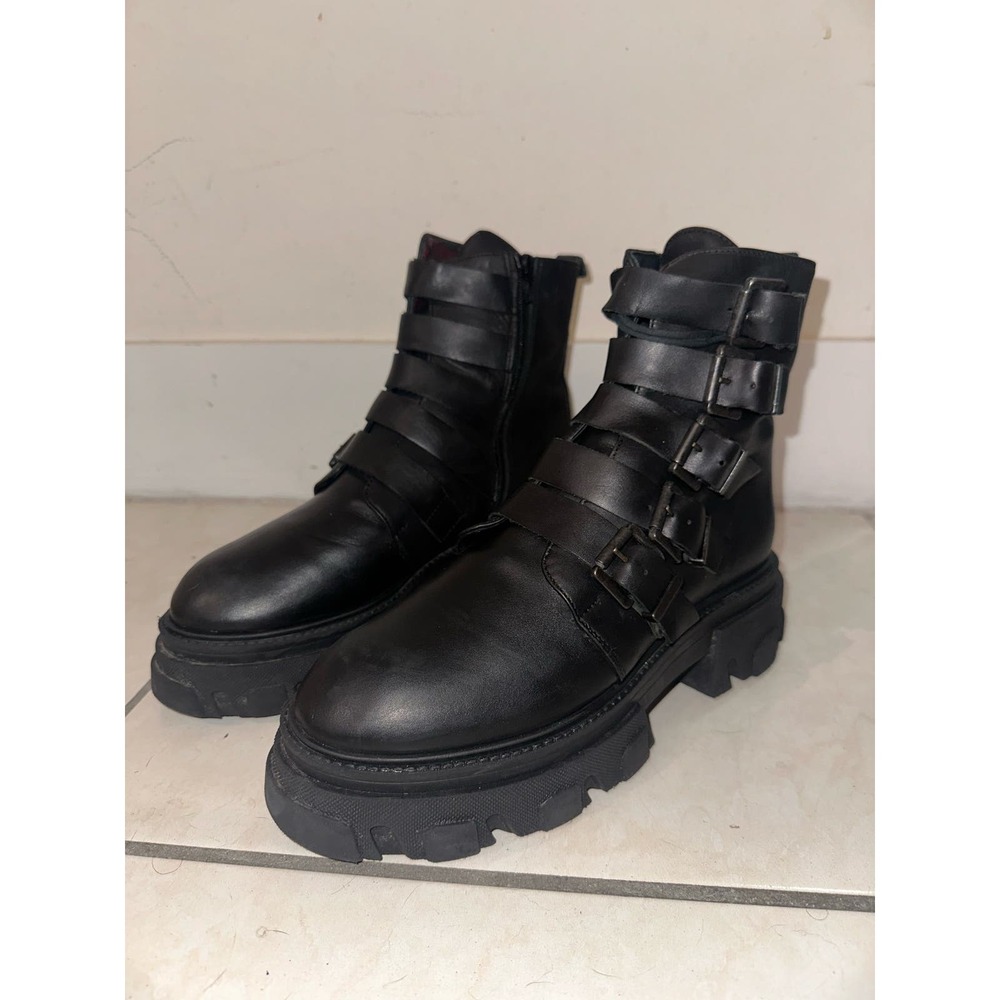 Lavorazione Artigianale womans boots black leather italian handmade goth punk 9